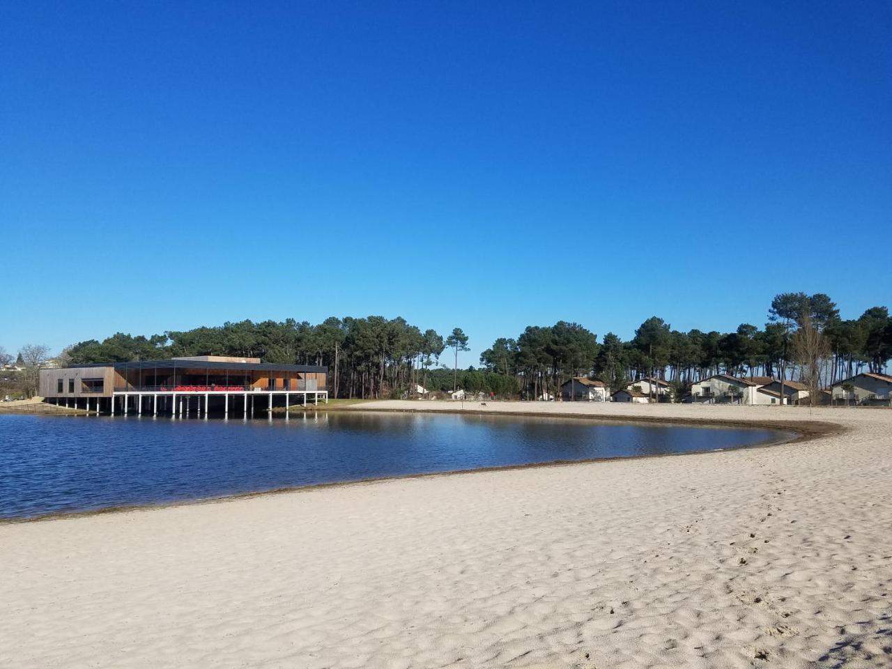 L'Hotel Du Lac كاستلجالو المظهر الخارجي الصورة